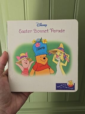 Disney Easter Bonnet Parade Board Book - A Read With Pooh All Year Through Book